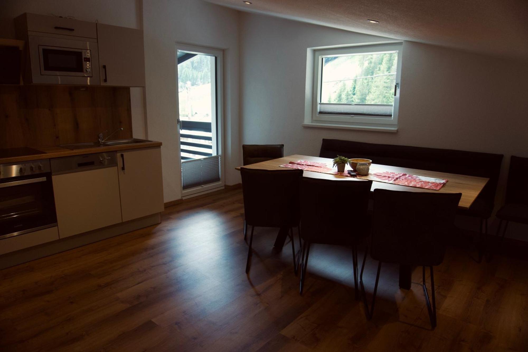 Alpenliebe Pitztal Apartamento Sankt Leonhard im Pitztal Exterior foto
